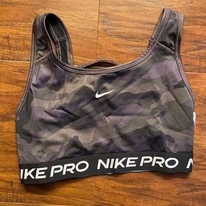 Nike Pro sports bra